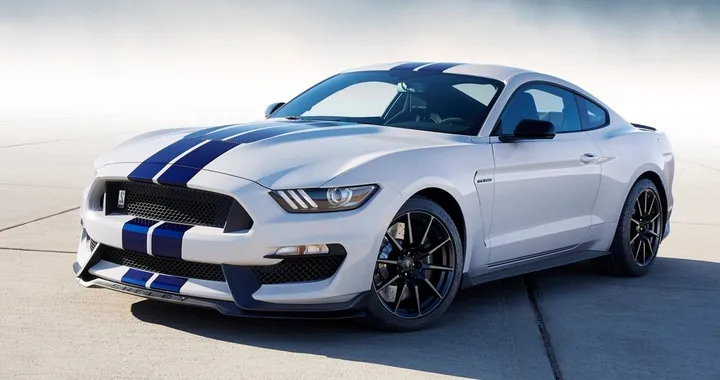 Ford: nuova Mustang Shelby GT350