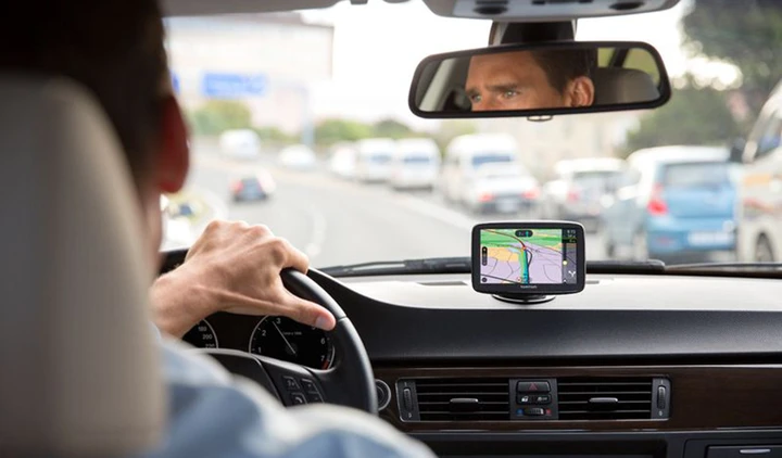 TomTom VIA 52 e 62, il navigatore si connette con lo smartphone