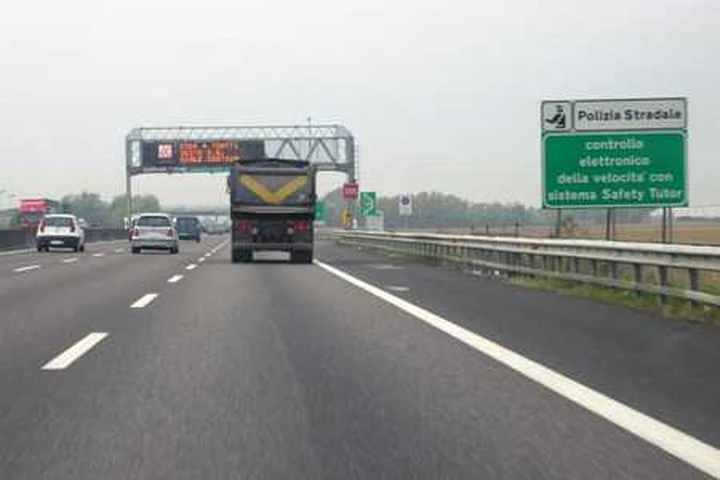 Tutor: multa non valida senza foto