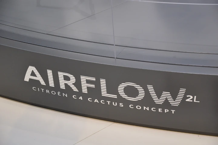 Citroen C4 Cactus Concept Airflow 2L al Salone di Parigi 2014
