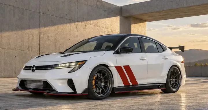 Nissan Sentra Spec-V: 300 CV, cambio manuale e freni da GT-R