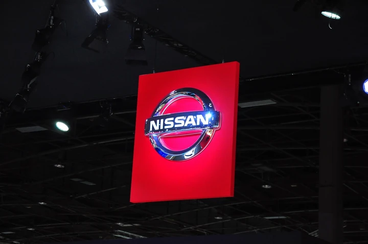 Nissan Micra al Salone di Parigi 2016 e stand Nissan