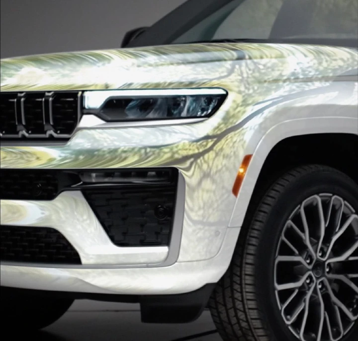 Nuova Jeep Grand Cherokee 2026: innovazione e tradizione