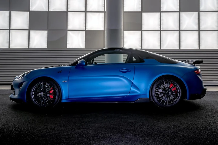 Alpine A110 2024