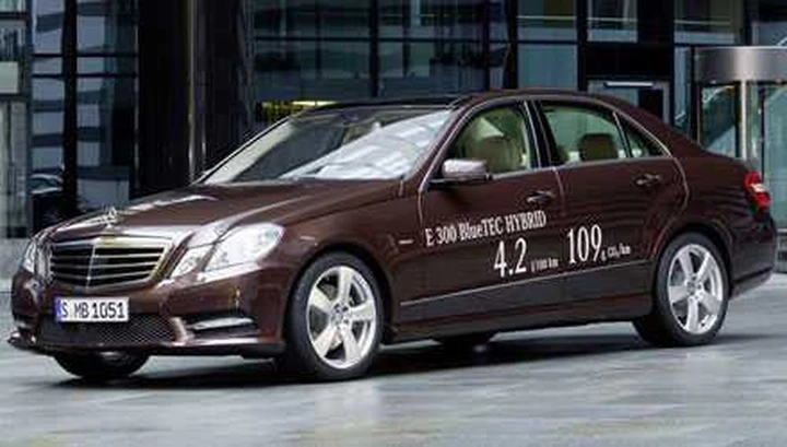 Mercedes Classe E Hybrid al Salone di Detroit
