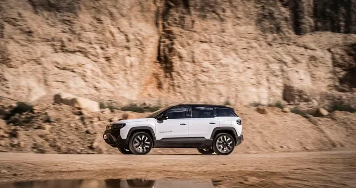 Nuova Jeep Compass 4xe: aperti gli ordini, fino a 375 CV e 600 km