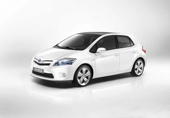 Toyota Auris HSD Full Hybrid Concept