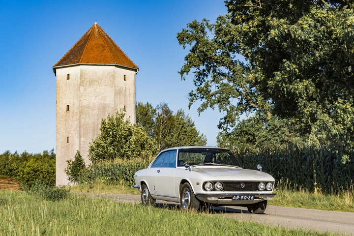 Mazda 100: auto storiche e moderne celebrano il Centenario