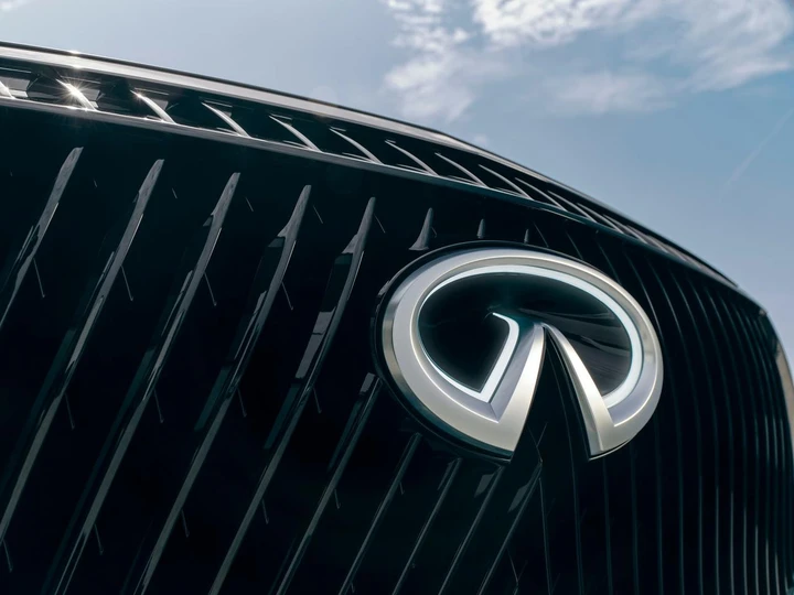 Infiniti QX Monograph: il 17 agosto sarà svelato un nuovo concept [TEASER]