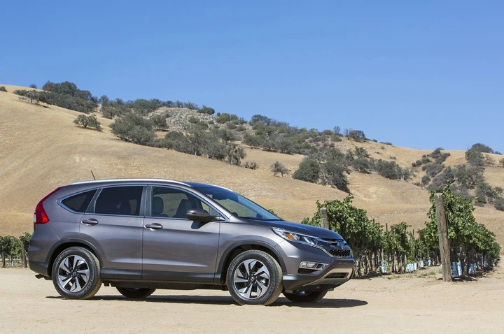 Honda CR-V 2015: foto ufficiali