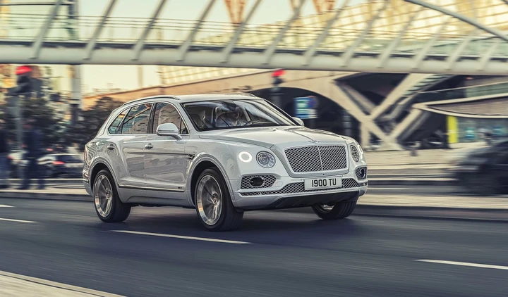 Bentley Bentayga Hybrid: le immagini ufficiali