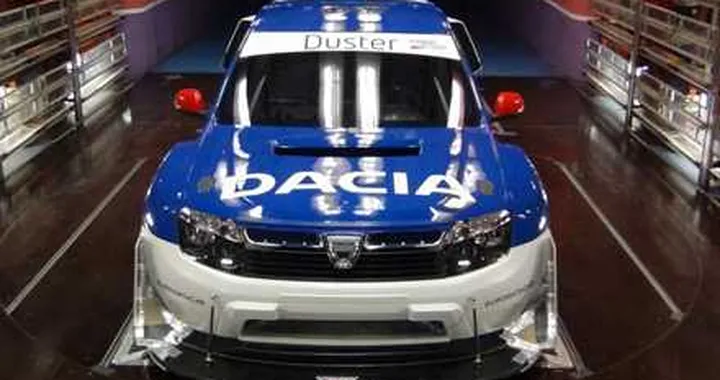 Una Dacia Duster da 850 CV alla Pikes Peak