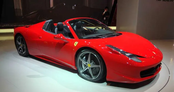 Ferrari 458 Spider, nuovo video ufficiale