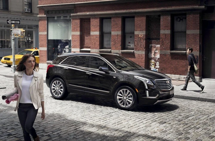 Cadillac XT5: prime immagini del nuovo crossover
