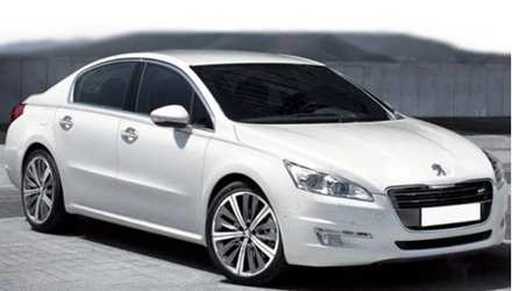 Peugeot 508: la berlina del leone si rinnova