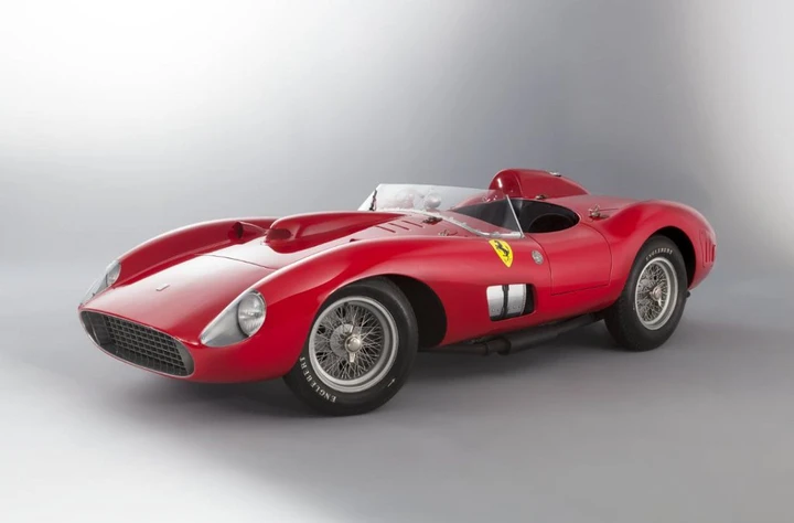 La Ferrari 335S Scaglietti all'asta per 32 mln di euro: è record