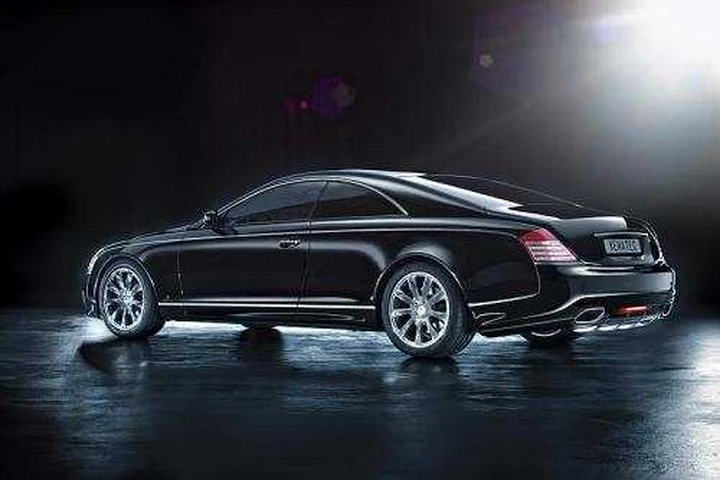 Maybach 57S by Xenatec: la limousine diventa coupé