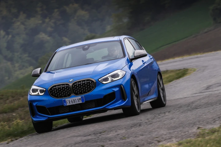 Nuova Bmw Serie 1 2019: primo contatto con la nuova compatta