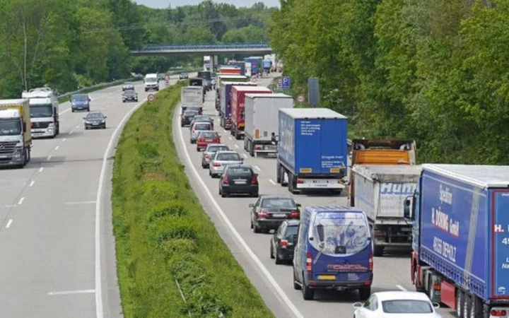 Autostrade, rapporto Bankitalia: pedaggi aumentati e meno investimenti