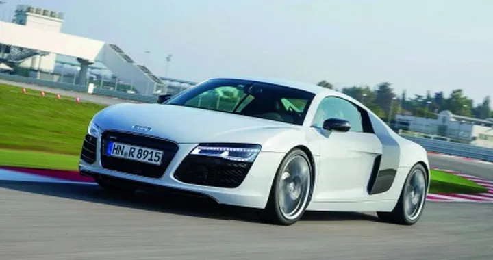 Nuova Audi R8: arriverà nel 2015
