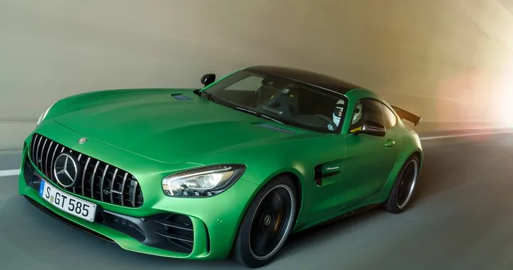 Mercedes AMG GT R: presentata al Goodwood Festival of Speed