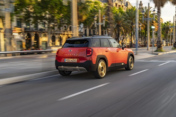 MINI Aceman elettrica prestazioni