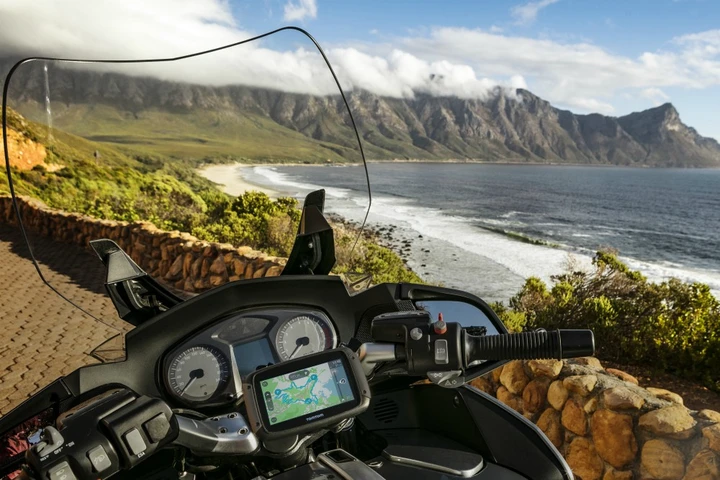 TomTom Rider 550: navigatore GPS per motociclisti