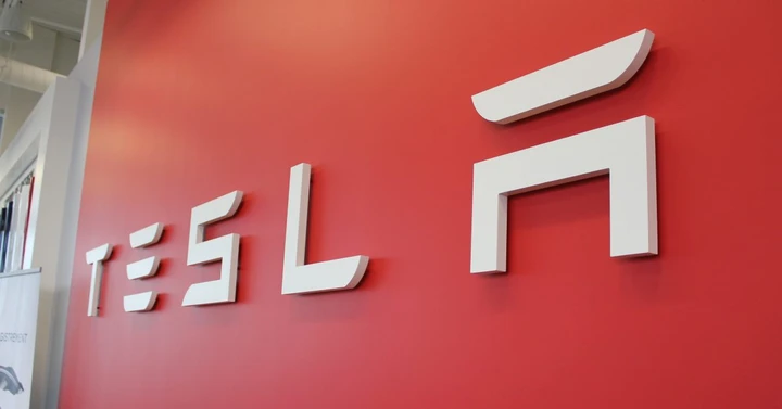 Morgan Stanley gela Tesla: tagliate le stime, Europa in fuga