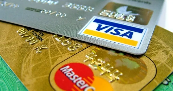 Noleggio auto con o senza carta di credito: come funziona?