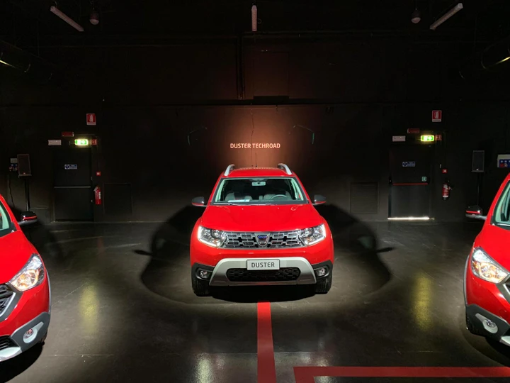 Dacia presenta la nuova serie speciale Techroad