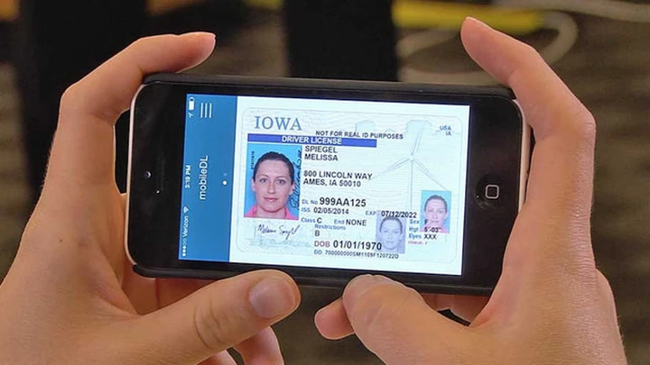 Dagli Usa arriva la patente nello smartphone