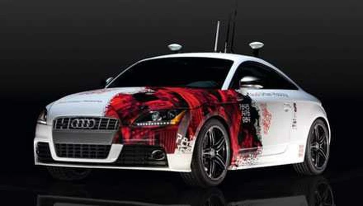 Audi TTS: a Ginevra l’auto che si guida da sola