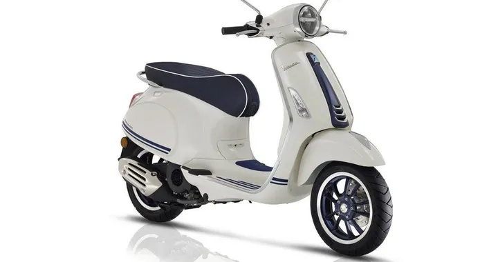 Vespa Yacht Club e Vespa Notte: nuove serie speciali