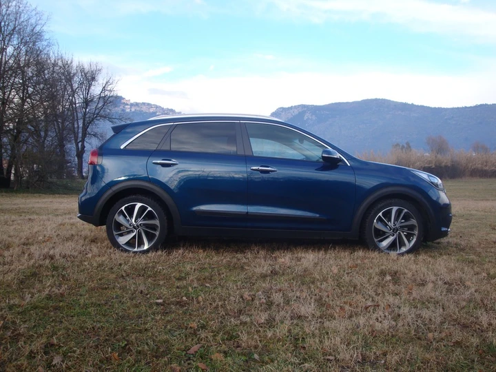 Kia Niro: la prova su strada