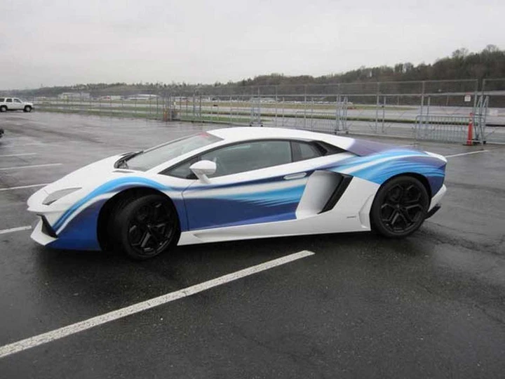 Lamborghini Aventador Dreamliner Edition