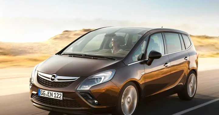 Nuova Opel Zafira Tourer, il video