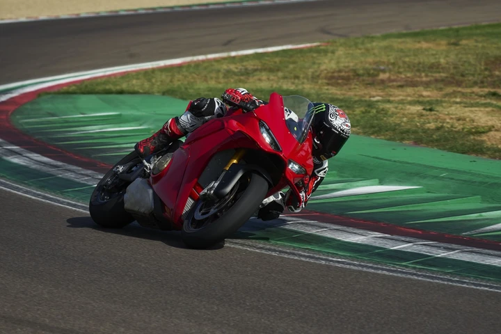 Bosch e i segreti della nuova Ducati Panigale V4