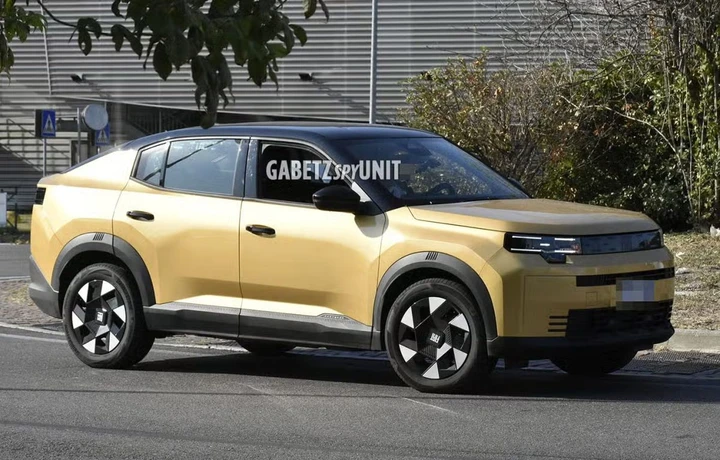 Fiat Grizzly Fastback Hybrid, nuove foto senza camouflage: debutto vicino