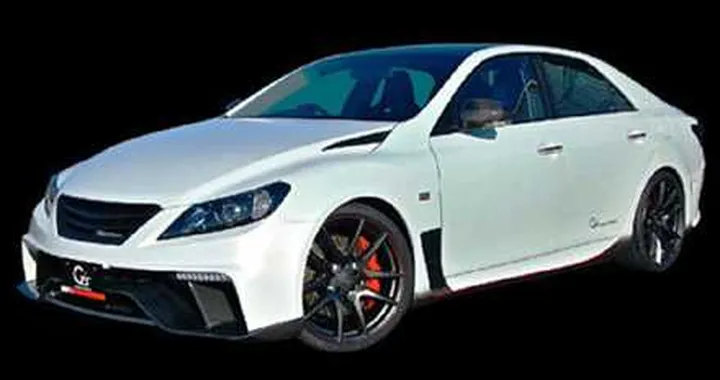 Toyota a Tokyo con la Mark X G Sports