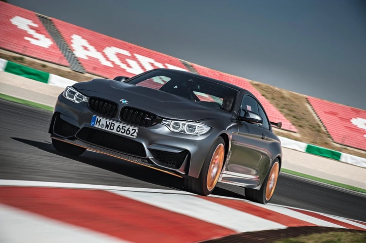 Bmw M4 Gts: immagini ufficiali