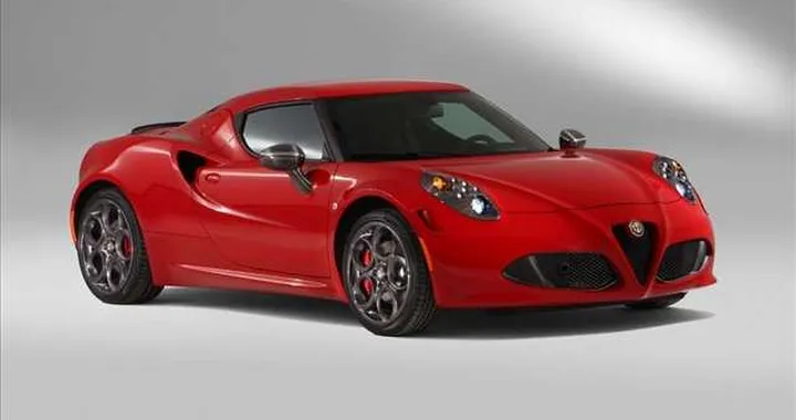 Alfa Romeo 4C: di scena a Goodwood 2013