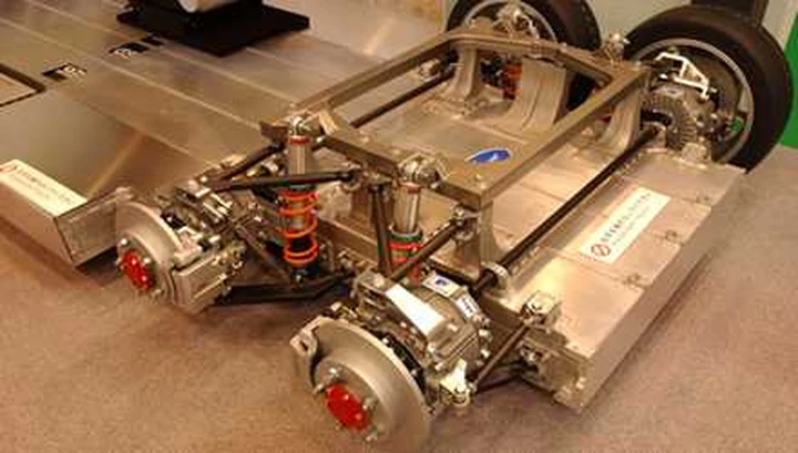 SIM Drive: si allunga l'autonomia delle auto elettriche