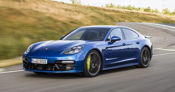 Porsche, annunciato richiamo per 340.000 unità