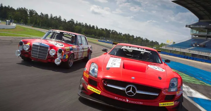 Mercedes SLS AMG e McLaren MP4-12C alla 24 Ore di Spa