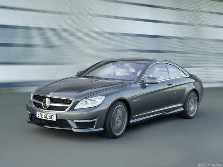 Mercedes CL63 AMG: auto da cumenda a chi?