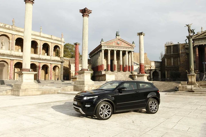 Range Rover Evoque protagonista a Cinecittà