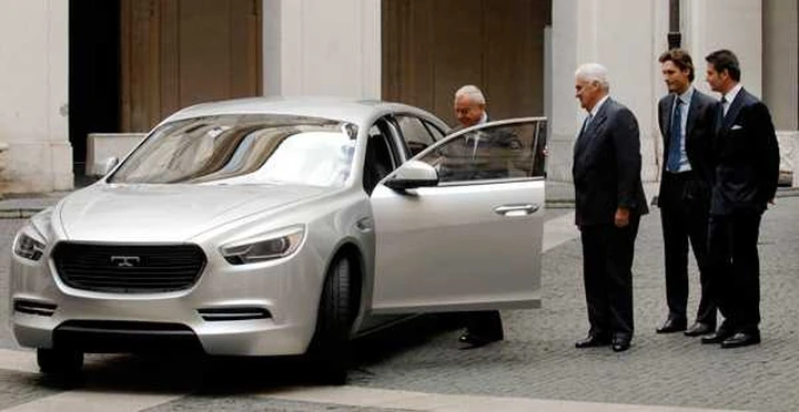 De Tomaso Deauville in anteprima a Roma