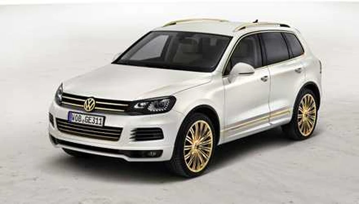 Volkswagen Touareg Race 3 Qatar e Gold Edition
