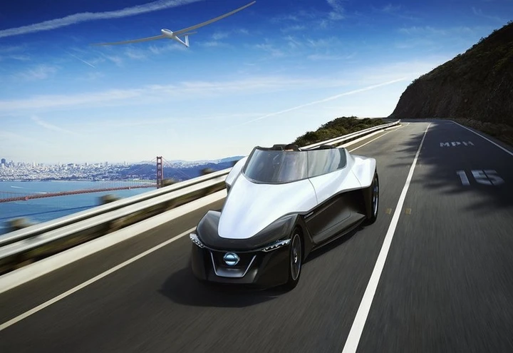 Nissan BladeGlider Concept: aliante da strada