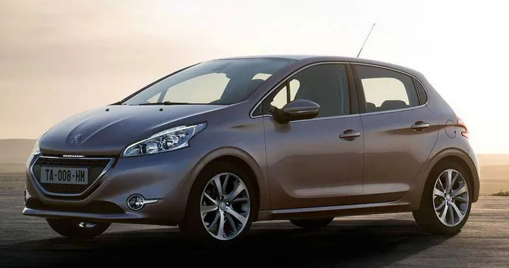 Peugeot 208, le prime foto ufficiali